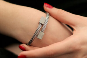 minimalistički nakit